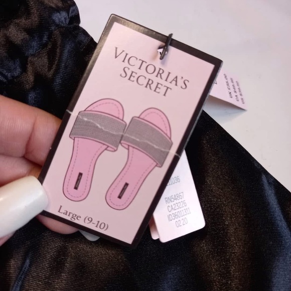 Victoria's Secret Pink Sandals with Rhinestones - Picture 5 of 5